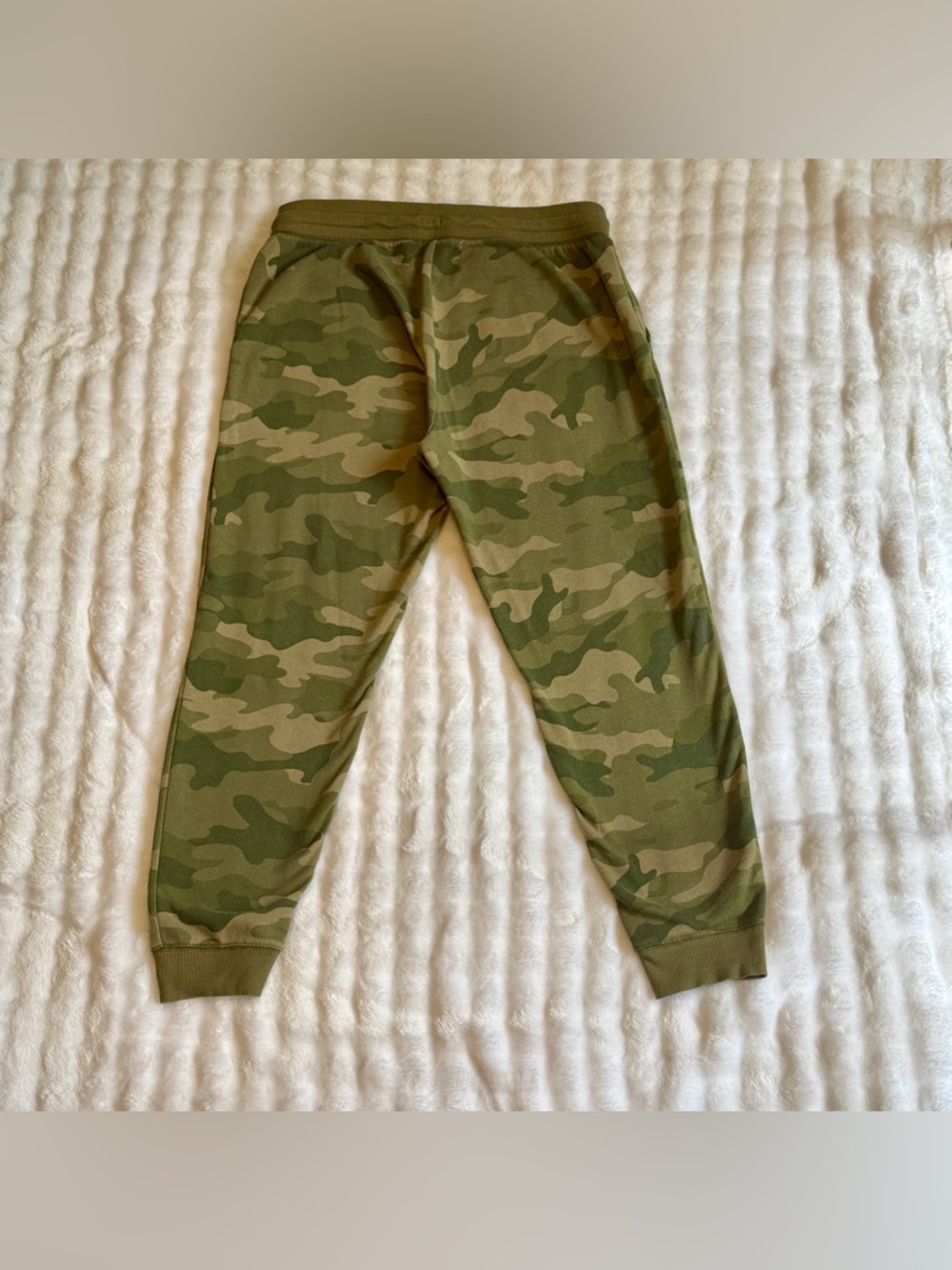 Old Navy Women’s New Rib Joggers Bundle Charcoal and Camouflage Size Medium - Picture 13 of 15